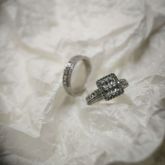 Серебряное кольцо с фианитами