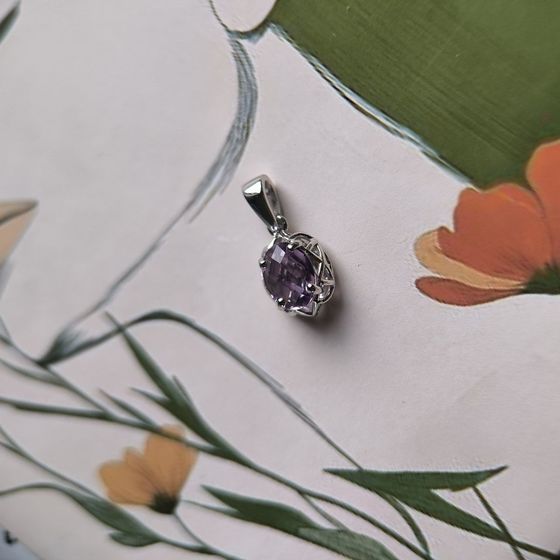 Серебряная подвеска с аметистом 1.017ct
