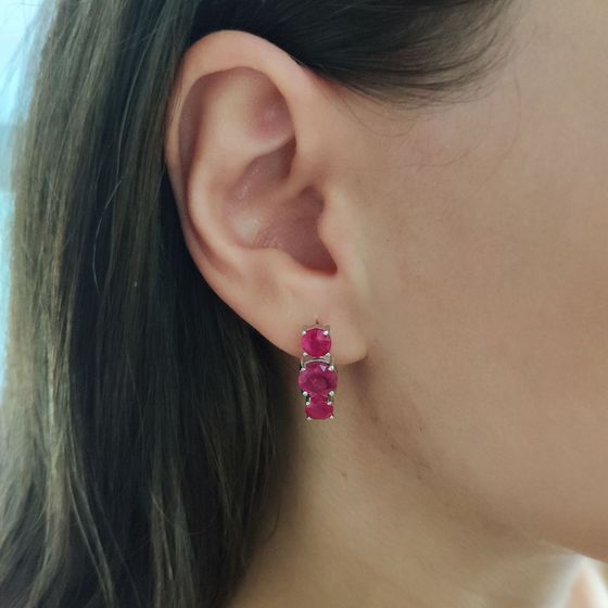Серебряные серьги с рубином 3.675ct