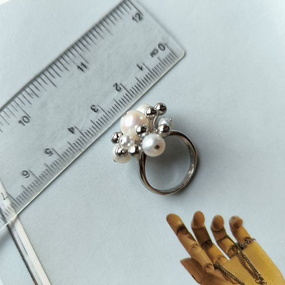 Серебряное кольцо с жемчугом