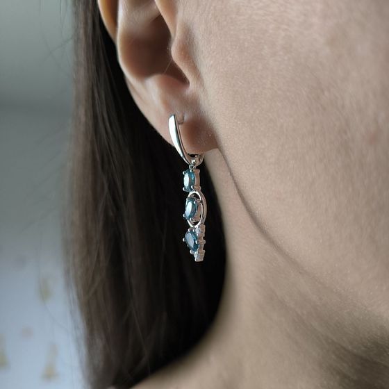 Серебряные серьги с топазом Лондон Блю 2.013ct