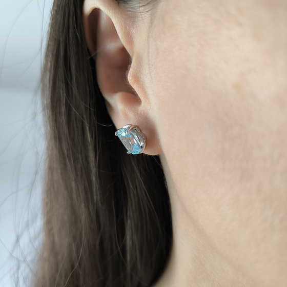 Серебряные серьги с фианитами