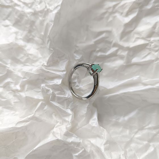 Серебряное кольцо с изумрудом 0.73ct