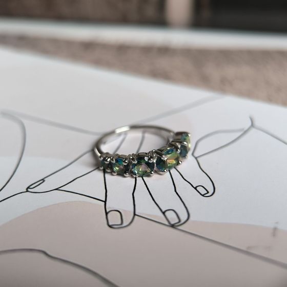 Серебряное кольцо с мистик топазом 1.84ct