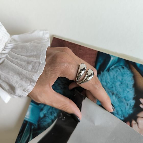 Серебряное кольцо без камней