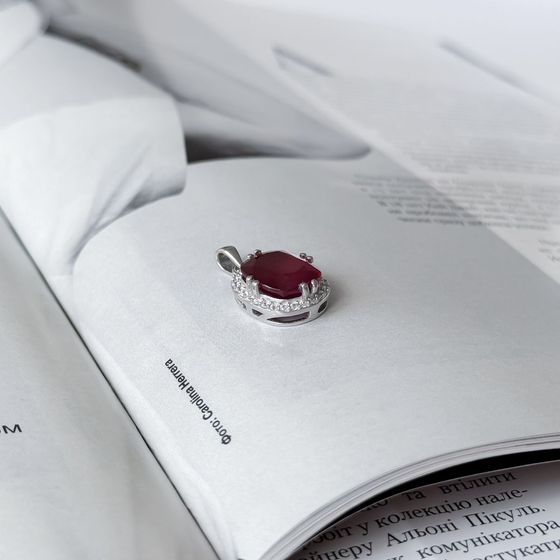 Серебряная подвеска с рубином 7.458ct