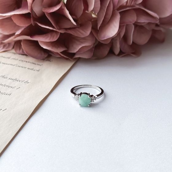 Серебряное кольцо с изумрудом 1.357ct