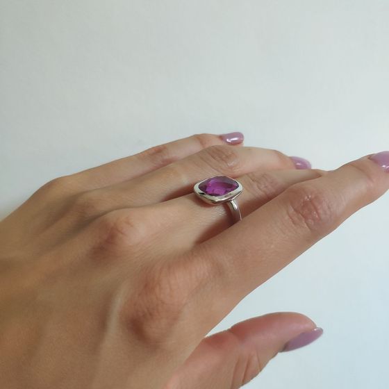 Серебряное кольцо с александритом 8.6ct