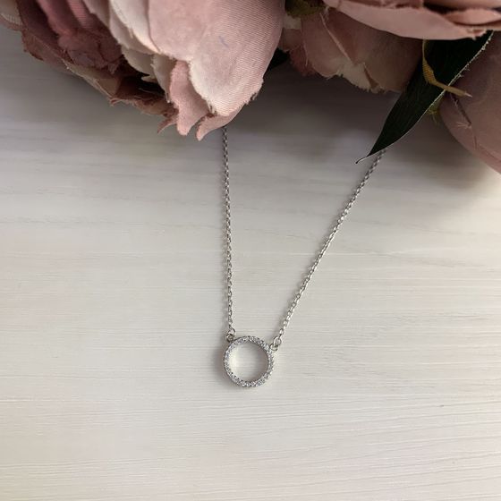 Серебряное колье с фианитами