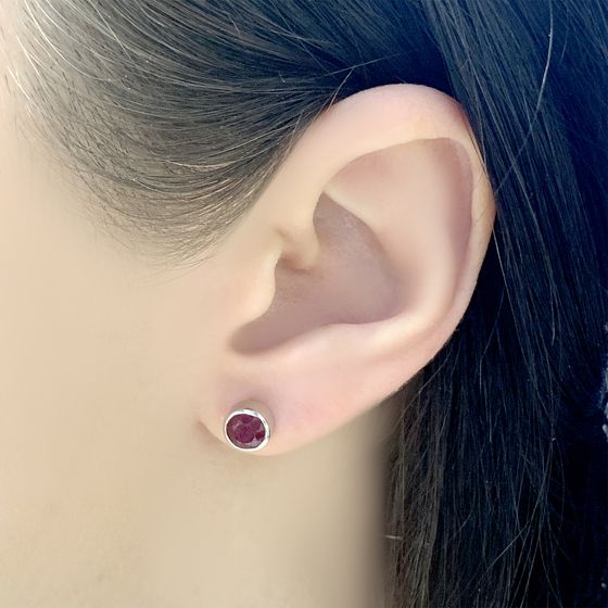 Серебряные серьги с рубином 1.467ct