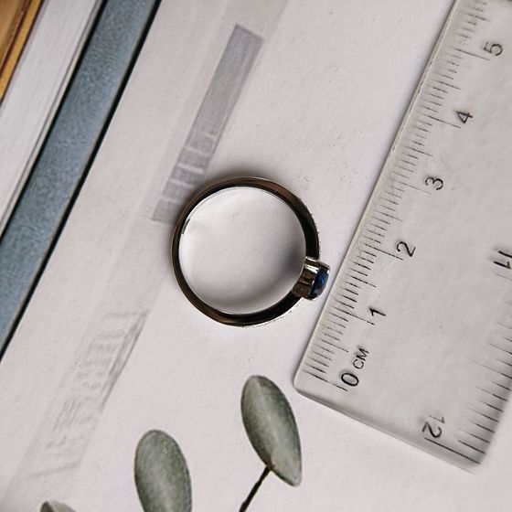 Серебряное кольцо с сапфиром nano 0.526ct