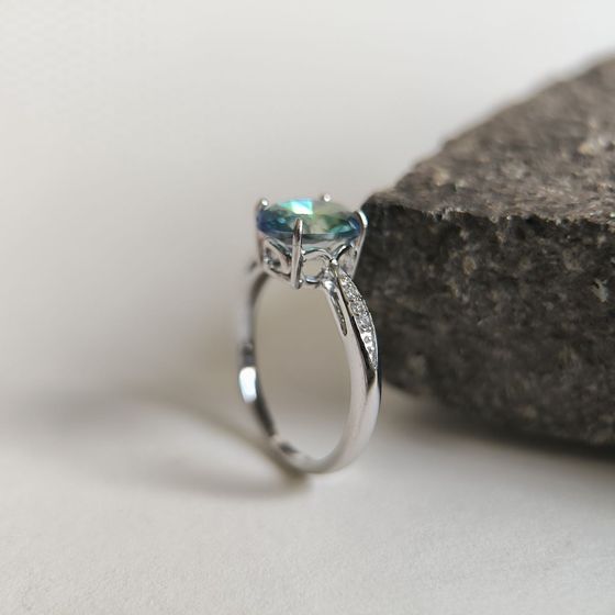 Серебряное кольцо с мистик топазом 1.823ct