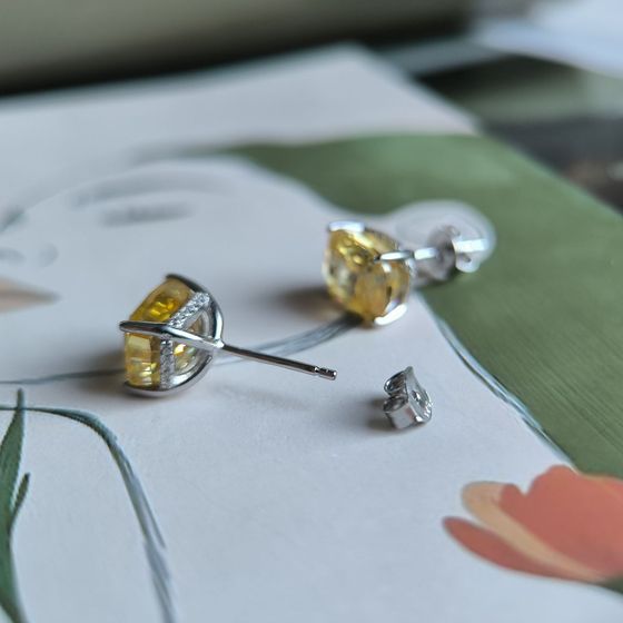 Серебряные серьги с фианитами