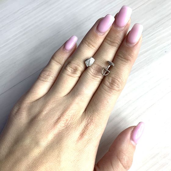 Серебряные серьги с ониксом