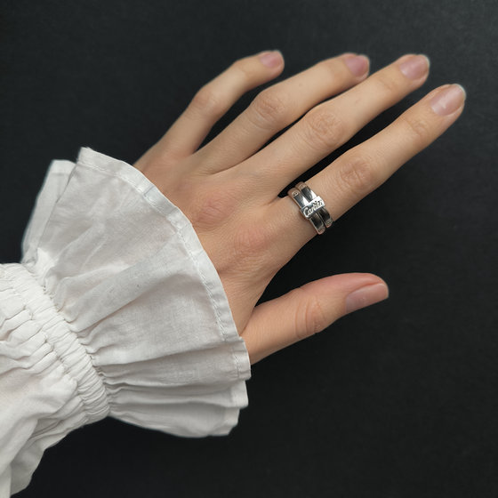 Серебряное кольцо без камней