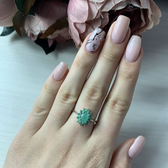 Серебряное кольцо с изумрудом 1.27ct
