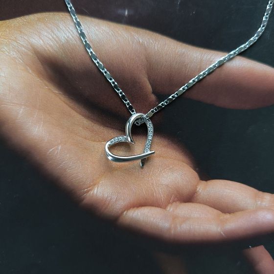 Серебряная подвеска с фианитами