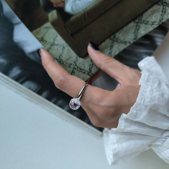 Серебряное кольцо с фианитами