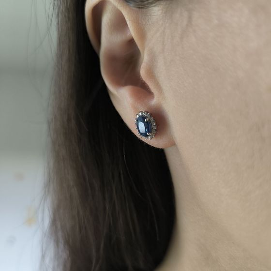 Серебряные серьги с сапфиром 2.342ct, фианитами