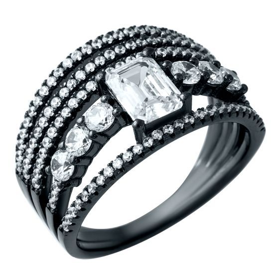 Серебряное кольцо с фианитами