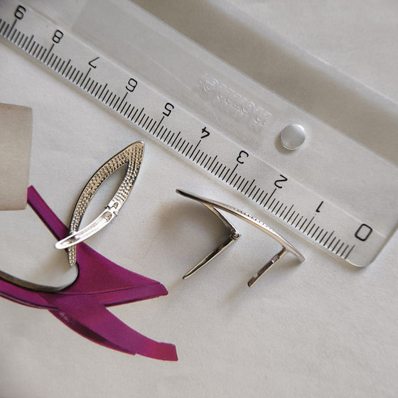 Серебряные серьги без камней