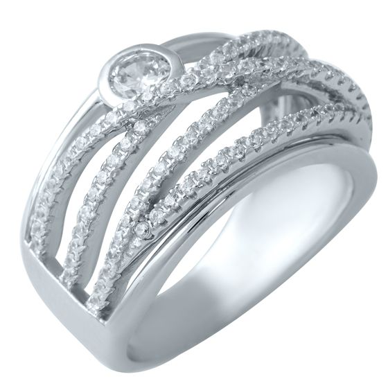 Серебряное кольцо с фианитами