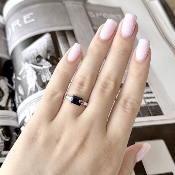Серебряное кольцо с сапфиром 1.69ct