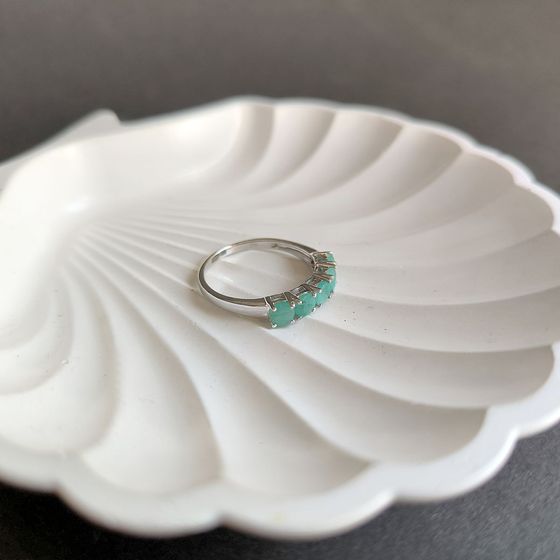 Серебряное кольцо с изумрудом 1.19ct