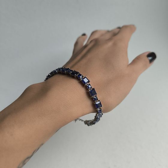 Серебряный браслет с сапфиром nano