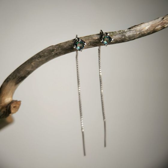 Серебряные серьги с мистик топазом 0.49ct