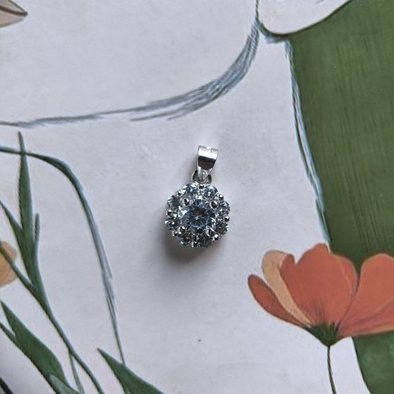 Серебряная подвеска с фианитами