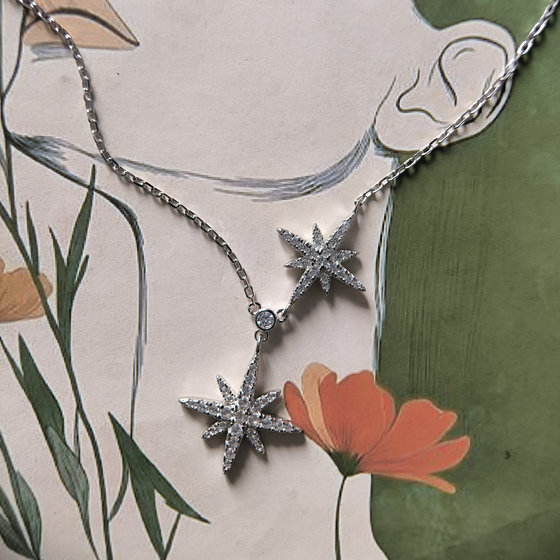 Серебряное колье с фианитами