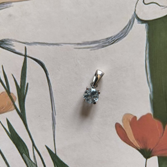 Серебряная подвеска с топазом 0.54ct