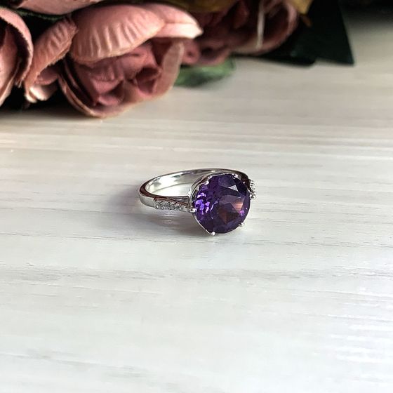 Серебряное кольцо с александритом 4.87ct