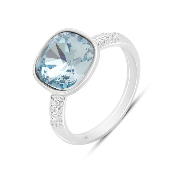 Серебряное кольцо с фианитами