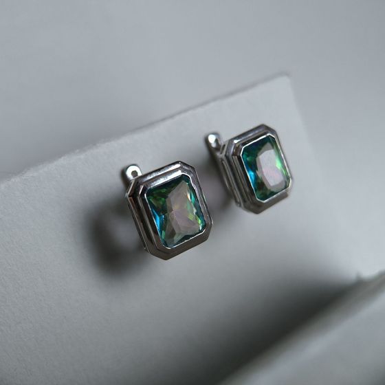 Серебряные серьги с мистик топазом 4.563ct