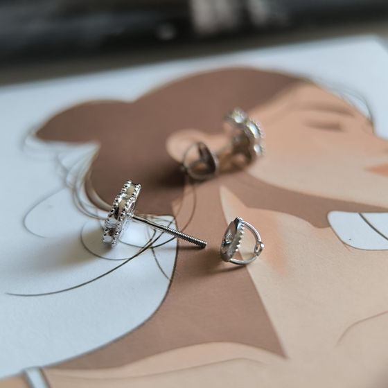 Серебряные серьги с малахитом