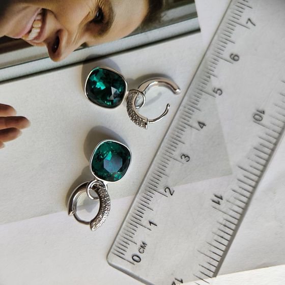 Серебряные серьги с фианитами