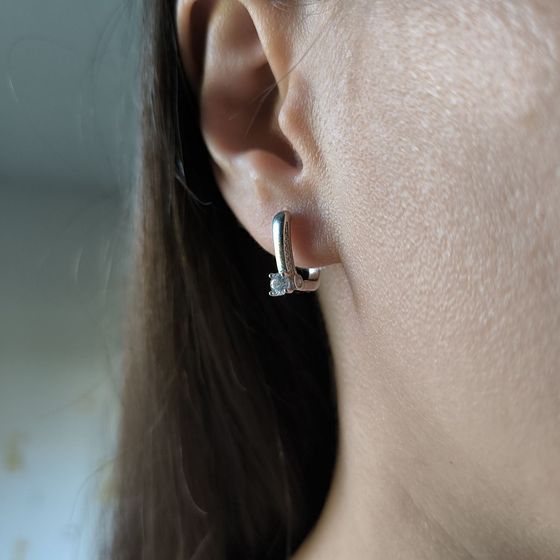 Серебряные серьги с фианитами