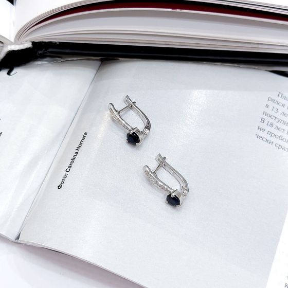 Серебряные серьги с сапфиром 1.711ct, фианитами
