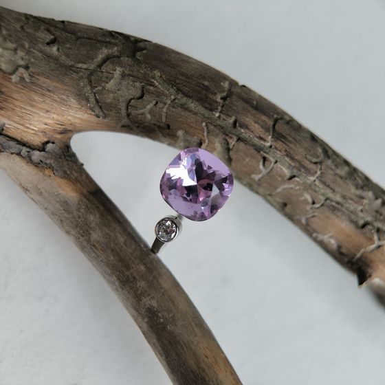 Серебряное кольцо с фианитами