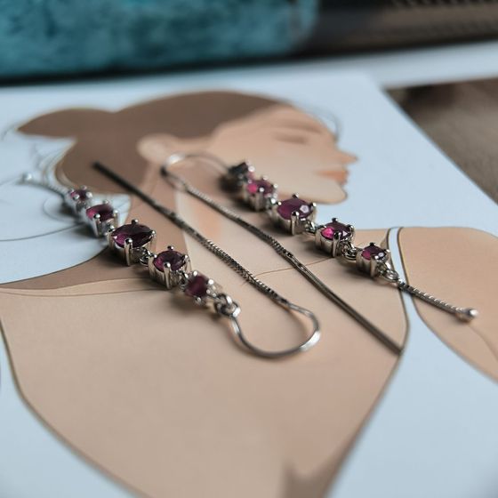 Серебряные серьги с рубином 3.58ct