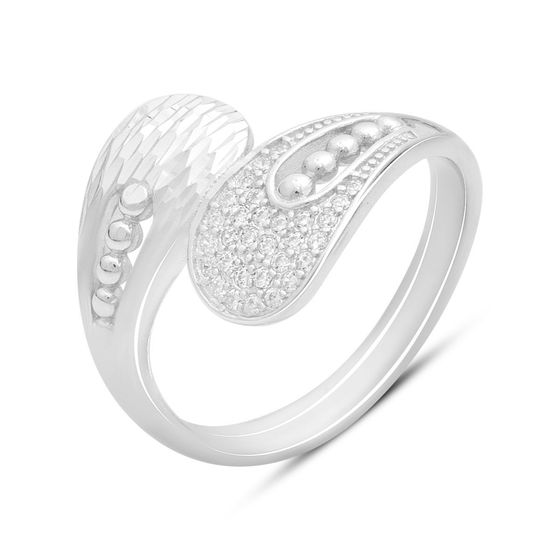 Серебряное кольцо с фианитами