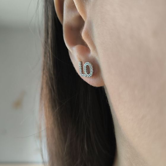 Серебряные серьги с фианитами