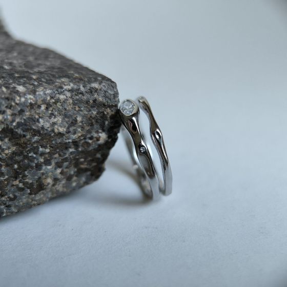 Серебряное кольцо с фианитами