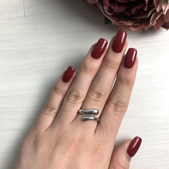 Серебряное кольцо без камней