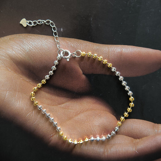 Серебряный браслет без камней