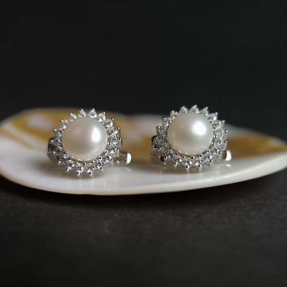 Серебряные серьги с жемчугом