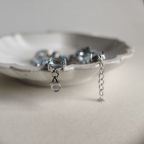 Серебряный браслет с топазом 24.425ct