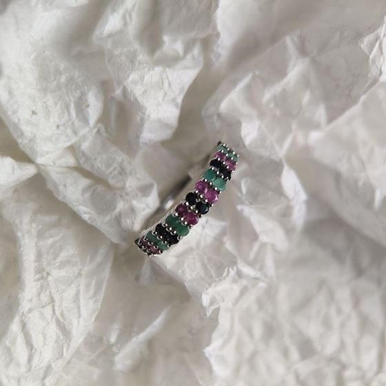 Серебряное кольцо с сапфиром 1.917ct, изумрудом, рубином